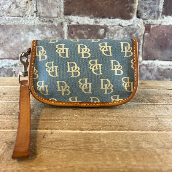 Vintage Dooney & Bourke Blue & White Logo Wristlet Canvas - Picture 3 of 6